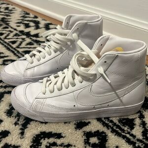 Nike Hightop Sneakers